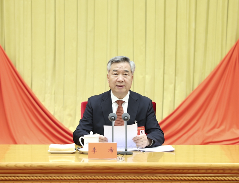 1月8日,中國(guó)共產(chǎn)黨第二十屆中央紀(jì)律檢查委員會(huì)第三次全體會(huì)議在北京開(kāi)幕。中共中央政治局常委、中央紀(jì)律檢查委員會(huì)書(shū)記李希代表中央紀(jì)律檢查委員會(huì)常務(wù)委員會(huì)作題為《深入學(xué)習(xí)貫徹習(xí)近平總書(shū)記關(guān)于黨的自我革命的重要思想,縱深推進(jìn)新征程紀(jì)檢監(jiān)察工作高質(zhì)量發(fā)展》的工作報(bào)告。 1月8日,中國(guó)共產(chǎn)黨第二十屆中央紀(jì)律檢查委員會(huì)第三次全體會(huì)議在北京開(kāi)幕。中共中央政治局常委、中央紀(jì)律檢查委員會(huì)書(shū)記李希代表中央紀(jì)律檢查委員會(huì)常務(wù)委員會(huì)作題為《深入學(xué)習(xí)貫徹習(xí)近平總書(shū)記關(guān)于黨的自我革命的重要思想,縱深推進(jìn)新征程紀(jì)檢監(jiān)察工作高質(zhì)量發(fā)展》的工作報(bào)告。